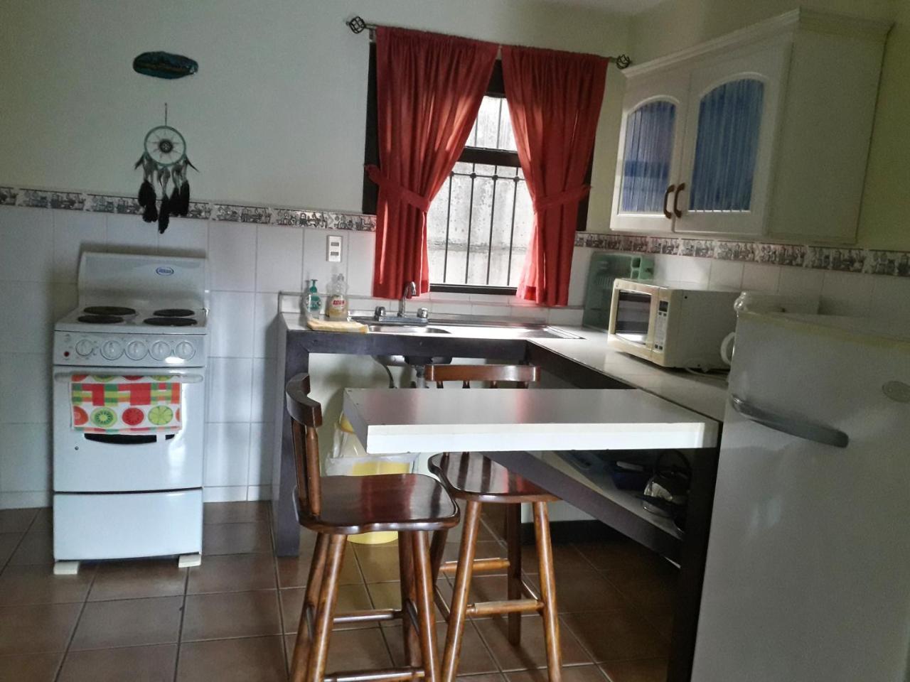 Dos Palmas Studio Apartments Рио-Сегундо Экстерьер фото